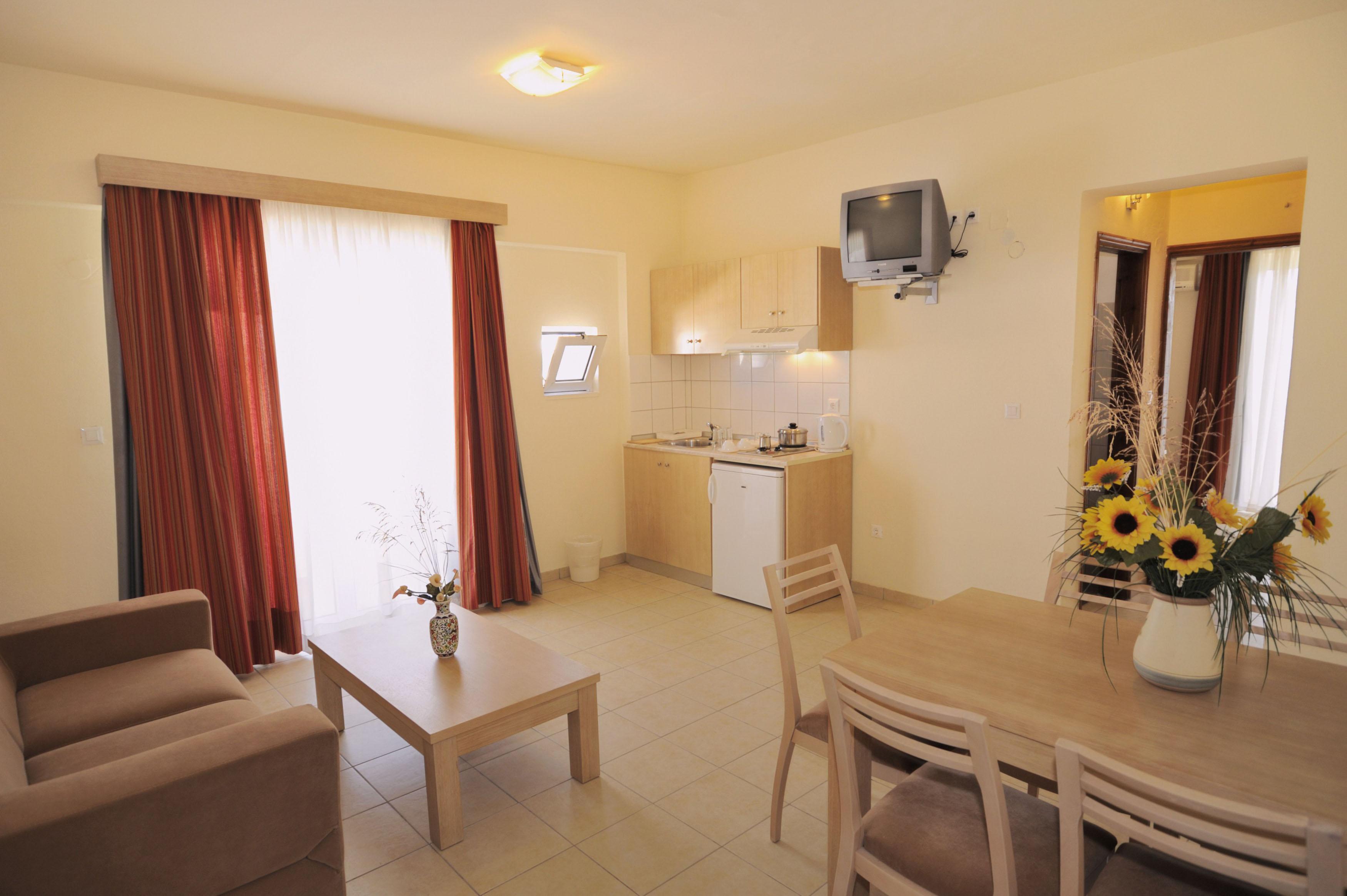 إياليسوس Anita Aparthotel المظهر الخارجي الصورة