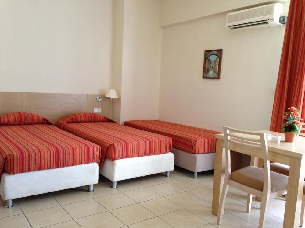 إياليسوس Anita Aparthotel المظهر الخارجي الصورة